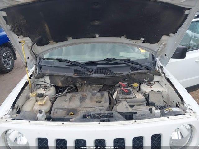 45971741 :رقم المزاد ، 1C4NJRFB6FD136392 vin ، 2015 Jeep Patriot Latitude مزاد بيع