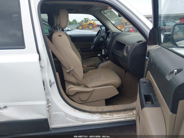 45971741 :رقم المزاد ، 1C4NJRFB6FD136392 vin ، 2015 Jeep Patriot Latitude مزاد بيع