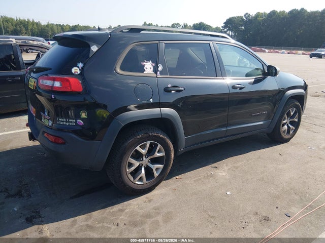 Продажа на аукционе авто 2016 Jeep Cherokee Trailhawk, vin: 1C4PJMBS4GW124247, номер лота: 45971766