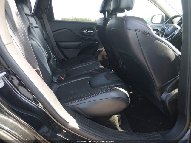 Продажа на аукционе авто 2016 Jeep Cherokee Trailhawk, vin: 1C4PJMBS4GW124247, номер лота: 45971766