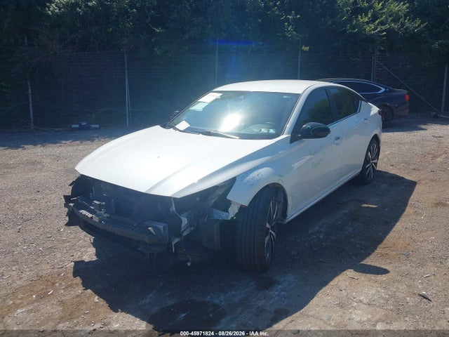 45971824 :رقم المزاد ، 1N4BL4CW5MN353954 vin ، 2021 Nissan Altima Sr Intelligent Awd مزاد بيع