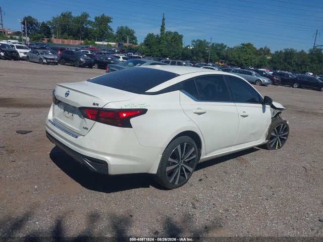 45971824 :رقم المزاد ، 1N4BL4CW5MN353954 vin ، 2021 Nissan Altima Sr Intelligent Awd مزاد بيع