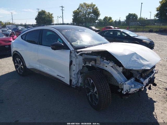 Продаж на аукціоні авто 2023 Ford Mustang Mach-e Premium, vin: 3FMTK3SU3PMA87940, номер лоту: 45971834