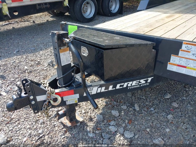 Продажа на аукционе авто 2025 Trailer Hillcrest Trailers), vin: 7X8BE2025SS001991, номер лота: 45971873