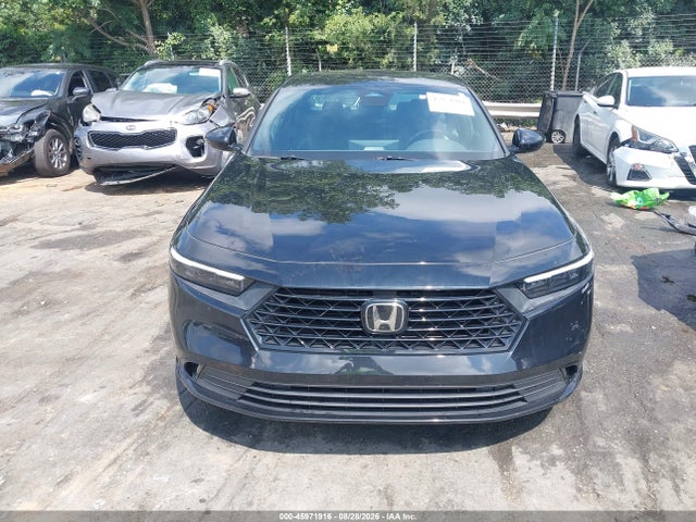 Продажа на аукционе авто 2023 Honda Accord Hybrid Sport-l, vin: 1HGCY2F7XPA070701, номер лота: 45971916
