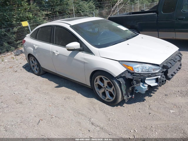 45971950 :رقم المزاد ، 1FADP3J26HL203070 vin ، 2017 Ford Focus Titanium مزاد بيع