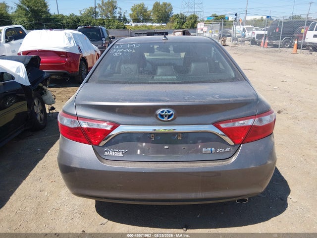 2017 Toyota Camry Hybrid Xle მანქანა იყიდება აუქციონზე, vin: 4T1BD1FK8HU228744, აუქციონის ნომერი: 45971962