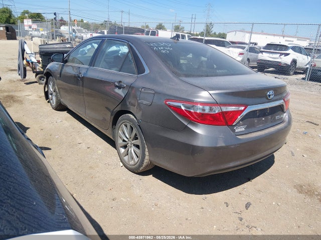 2017 Toyota Camry Hybrid Xle მანქანა იყიდება აუქციონზე, vin: 4T1BD1FK8HU228744, აუქციონის ნომერი: 45971962