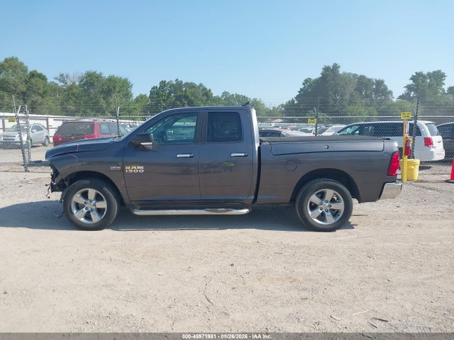 45971981 :رقم المزاد ، 1C6RR7GT8HS774025 vin ، 2017 Ram 1500 Big Horn  4x4 6'4 Box مزاد بيع