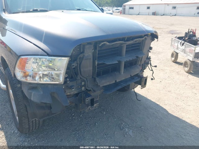 45971981 :رقم المزاد ، 1C6RR7GT8HS774025 vin ، 2017 Ram 1500 Big Horn  4x4 6'4 Box مزاد بيع