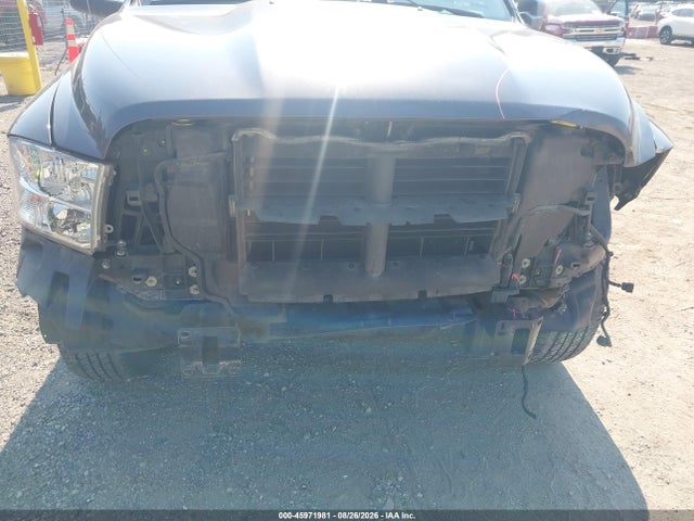 45971981 :رقم المزاد ، 1C6RR7GT8HS774025 vin ، 2017 Ram 1500 Big Horn  4x4 6'4 Box مزاد بيع