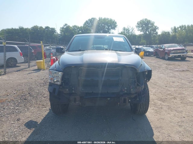 45971981 :رقم المزاد ، 1C6RR7GT8HS774025 vin ، 2017 Ram 1500 Big Horn  4x4 6'4 Box مزاد بيع