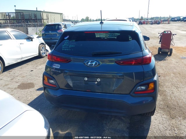 2020 Hyundai Kona Se მანქანა იყიდება აუქციონზე, vin: KM8K12AA5LU578550, აუქციონის ნომერი: 45971989