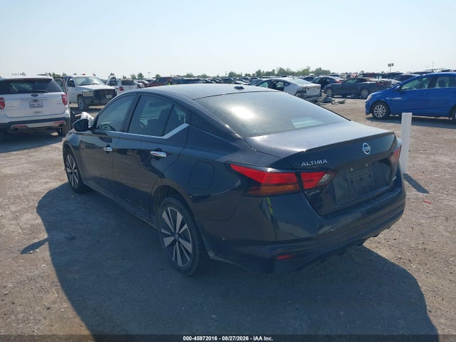 Продаж на аукціоні авто 2021 Nissan Altima Sv Intelligent Awd, vin: 1N4BL4DW7MN304320, номер лоту: 45972016