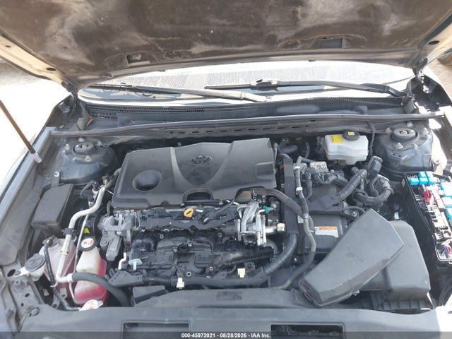 2018 Toyota Camry Hybrid Xle მანქანა იყიდება აუქციონზე, vin: 4T1B21HK1JU500804, აუქციონის ნომერი: 45972021