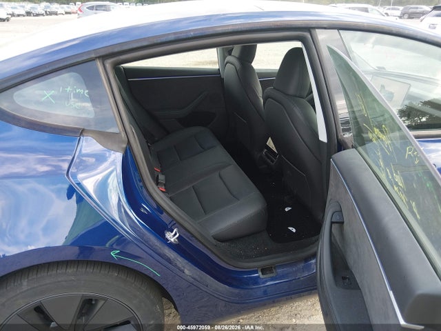 Tesla Model 3 Long Range All-wheel Drive 2025 5YJ3E1EB0SF904210 Image 8
