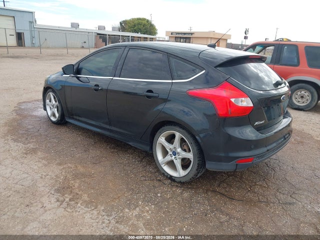 2013 Ford Focus Titanium მანქანა იყიდება აუქციონზე, vin: 1FADP3N29DL307055, აუქციონის ნომერი: 45972070