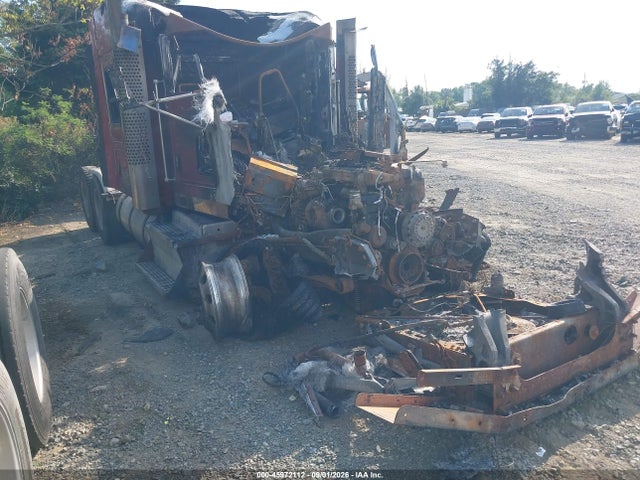 Продаж на аукціоні авто 2014 Kenworth Construction T800, vin: 1XKDDP8X3EJ417215, номер лоту: 45972112