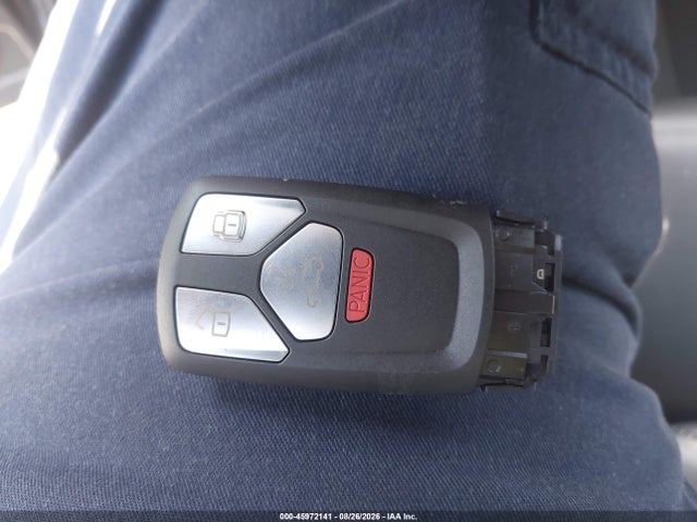 2023 Audi Sq5 Premium Plus Tfsi Quattro Tiptronic მანქანა იყიდება აუქციონზე, vin: WA1B4AFY0P2072390, აუქციონის ნომერი: 45972141