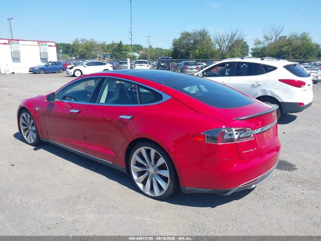 45972156 :رقم المزاد ، 5YJSA1CPXDFP09546 vin ، 2013 Tesla Model S Performance مزاد بيع