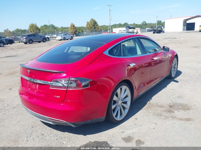 45972156 :رقم المزاد ، 5YJSA1CPXDFP09546 vin ، 2013 Tesla Model S Performance مزاد بيع