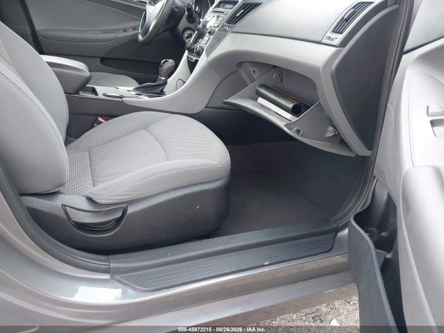 45972215 :رقم المزاد ، 5NPEB4AC1CH445225 vin ، 2012 Hyundai Sonata Gls مزاد بيع
