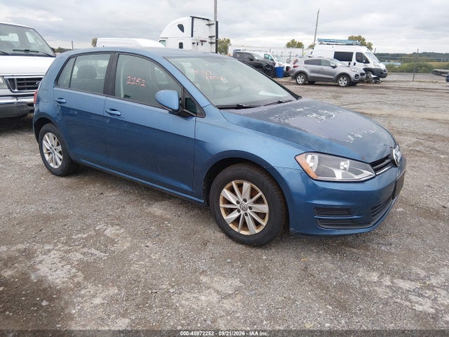 Продажа на аукционе авто 2015 Volkswagen Golf Tsi S 4-door, vin: 3VW217AUXFM019609, номер лота: 45972252