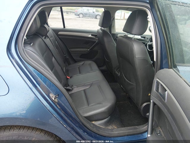 Продажа на аукционе авто 2015 Volkswagen Golf Tsi S 4-door, vin: 3VW217AUXFM019609, номер лота: 45972252