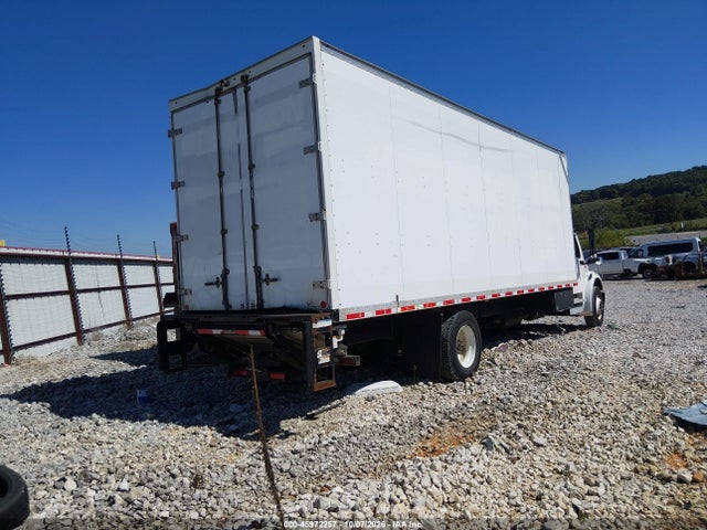 Продажа на аукционе авто 2017 Freightliner M2 106, vin: 1FVACWDU2HHJD5649, номер лота: 45972257