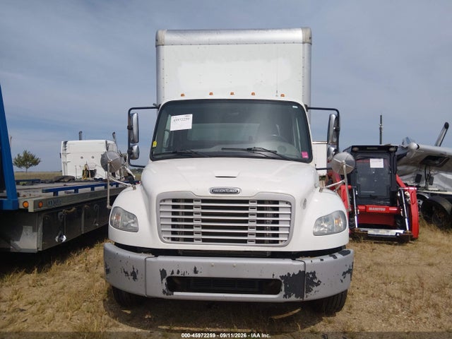 1FVACWDU0HHJD5648 Freightliner M2 106