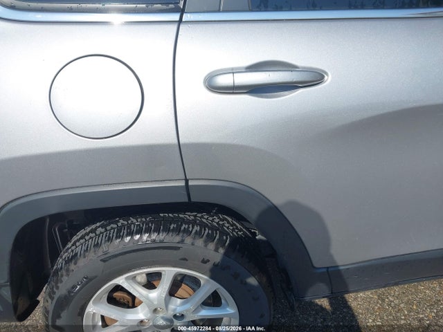 Продажа на аукционе авто 2018 Jeep Cherokee Latitude 4x4, vin: 1C4PJMCB4JD528599, номер лота: 45972284