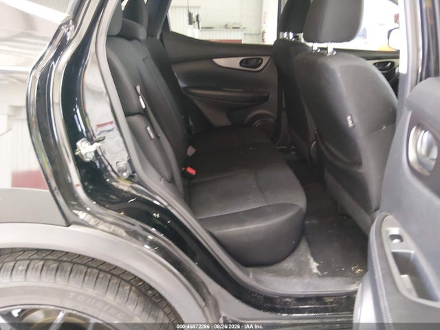 Auction sale of the 2020 Nissan Rogue Sport S Fwd Xtronic Cvt, vin: JN1BJ1CV7LW550433, lot number: 45972296