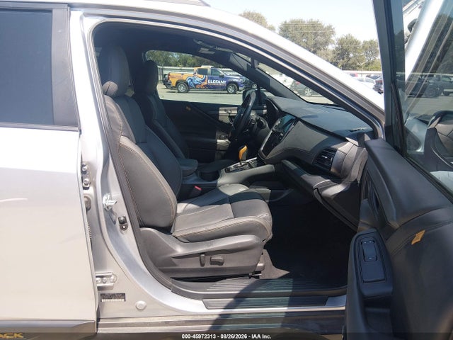 Продажа на аукционе авто 2025 Subaru Outback Wilderness, vin: 4S4BTGUD8S3226323, номер лота: 45972313