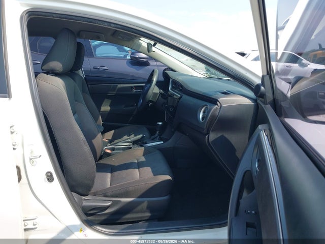 2017 Toyota Corolla Le მანქანა იყიდება აუქციონზე, vin: 2T1BURHE7HC953873, აუქციონის ნომერი: 45972322