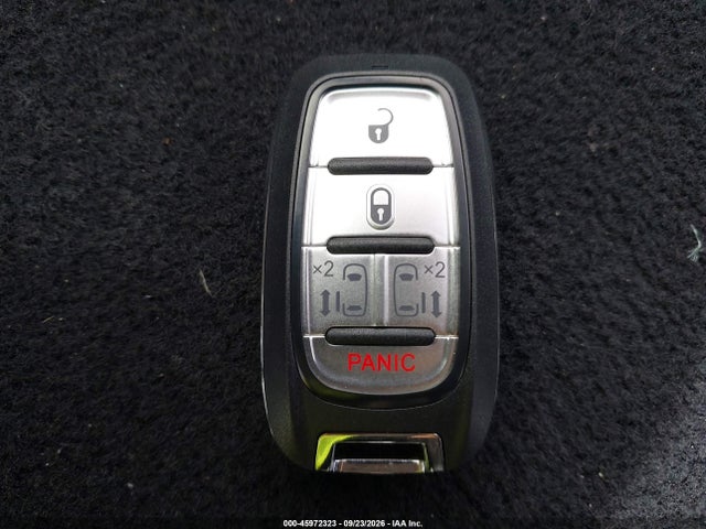 45972323 :رقم المزاد ، 2C4RC1DG6LR148840 vin ، 2020 Chrysler Voyager Lxi مزاد بيع