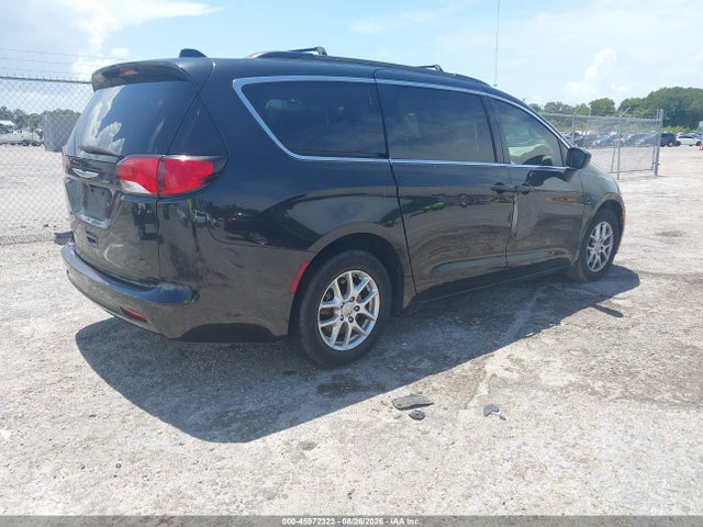 45972323 :رقم المزاد ، 2C4RC1DG6LR148840 vin ، 2020 Chrysler Voyager Lxi مزاد بيع