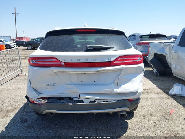 Продажа на аукционе авто 2019 Lincoln Mkc Standard, vin: 5LMCJ1D98KUL37139, номер лота: 45972336