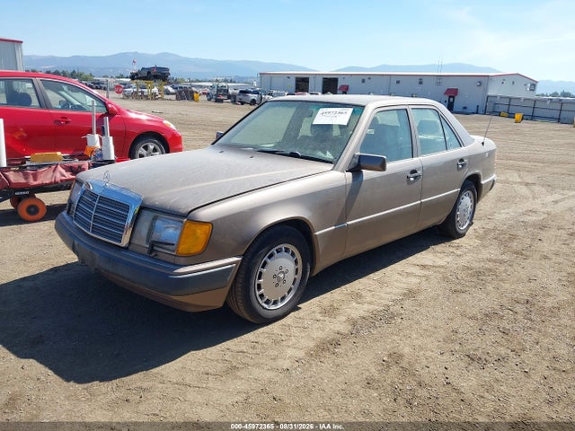 Продажа на аукционе авто 1992 Mercedes-benz 300 E, vin: WDBEA30D6NB602581, номер лота: 45972365