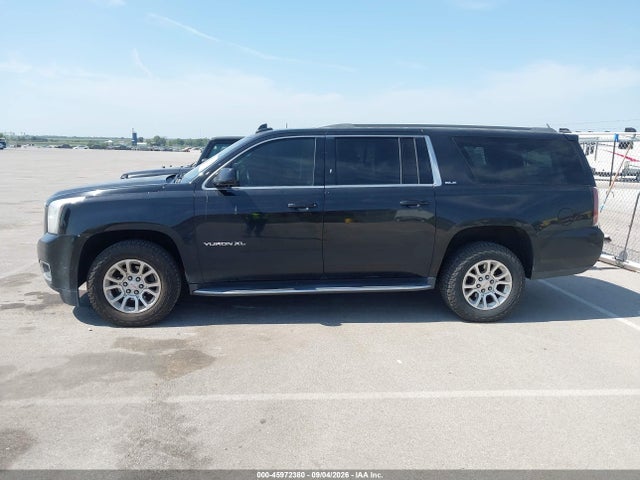 45972380 :رقم المزاد ، 1GKS2FKCXHR216317 vin ، 2017 Gmc Yukon Xl Sle مزاد بيع