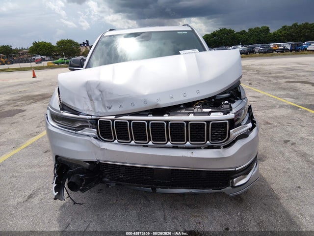 Продажа на аукционе авто 2025 Jeep Wagoneer Carbide 4x4, vin: 1C4SJVBP4SS539323, номер лота: 45972409