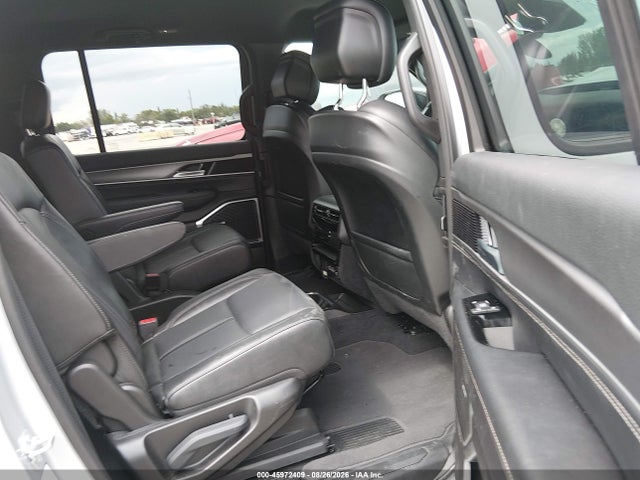 Продажа на аукционе авто 2025 Jeep Wagoneer Carbide 4x4, vin: 1C4SJVBP4SS539323, номер лота: 45972409