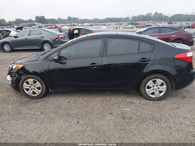 45972429 :رقم المزاد ، KNAFK4A61F5437092 vin ، 2015 Kia Forte Lx مزاد بيع