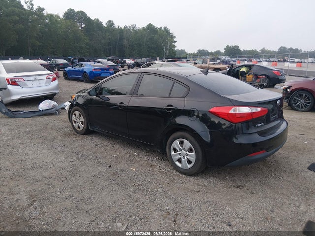45972429 :رقم المزاد ، KNAFK4A61F5437092 vin ، 2015 Kia Forte Lx مزاد بيع