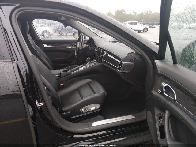 45972451 :رقم المزاد ، WP0AB2A73BL062712 vin ، 2011 Porsche Panamera S مزاد بيع