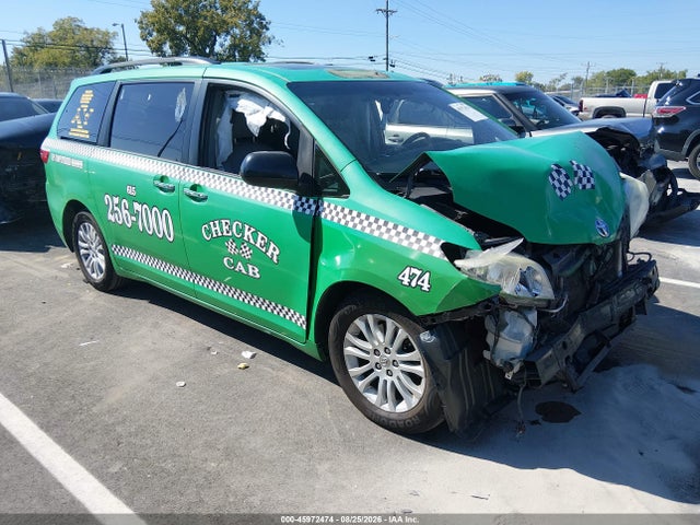 Aukcja sprzedaży 2017 Toyota Sienna Xle 8 Passenger, vin: 5TDYZ3DC9HS778711, numer aukcji: 45972474
