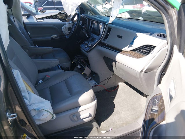 Aukcja sprzedaży 2017 Toyota Sienna Xle 8 Passenger, vin: 5TDYZ3DC9HS778711, numer aukcji: 45972474