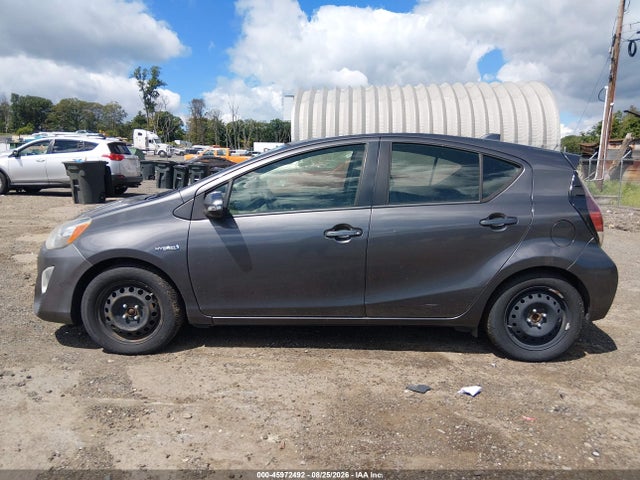 2016 Toyota Prius C Two მანქანა იყიდება აუქციონზე, vin: JTDKDTB38G1121868, აუქციონის ნომერი: 45972492