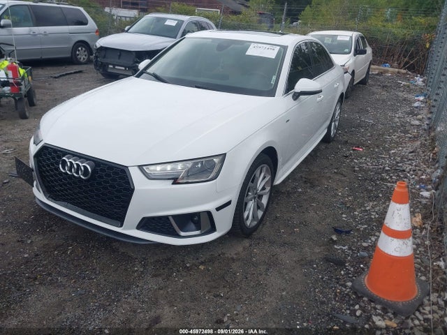 Audi A4 45 Premium 2019 WAUDNAF45KA066914 Image 2