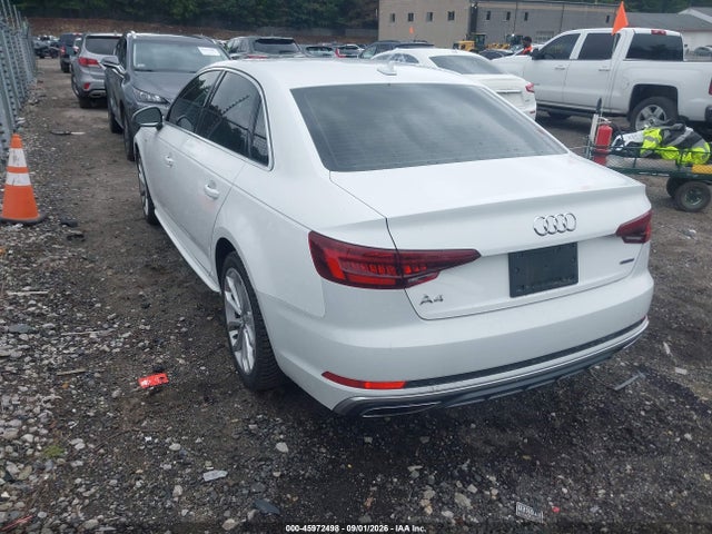 Audi A4 45 Premium 2019 WAUDNAF45KA066914 Image 3