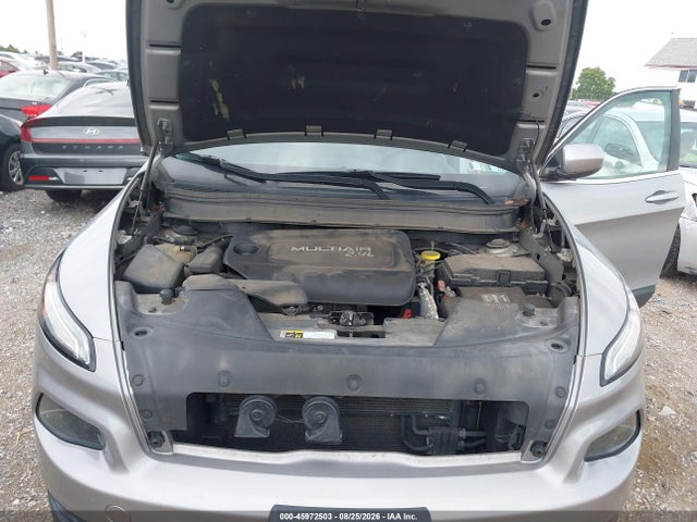 Продажа на аукционе авто 2015 Jeep Cherokee Latitude, vin: 1C4PJMCB5FW523603, номер лота: 45972503
